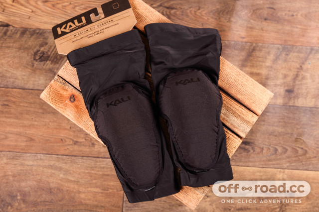 Kali mtb clearance knee pads